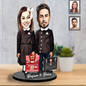 Siyah Önlüklü Öğrenci Biblosu
